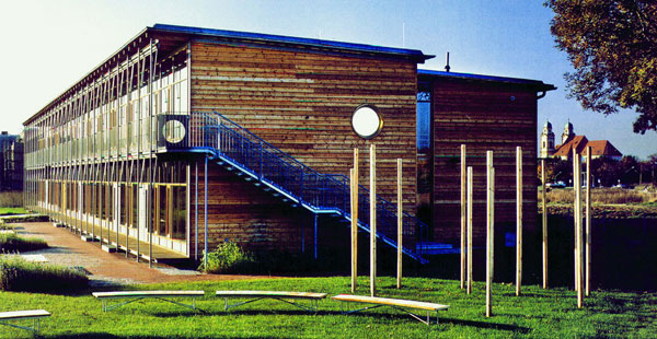 Kita Hachinger-Bach-Straße