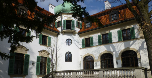  Monascensia 